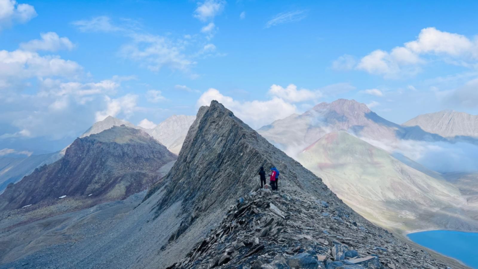 Esikomi Pass, near Truso Valley, Georgia - Sakartvelo