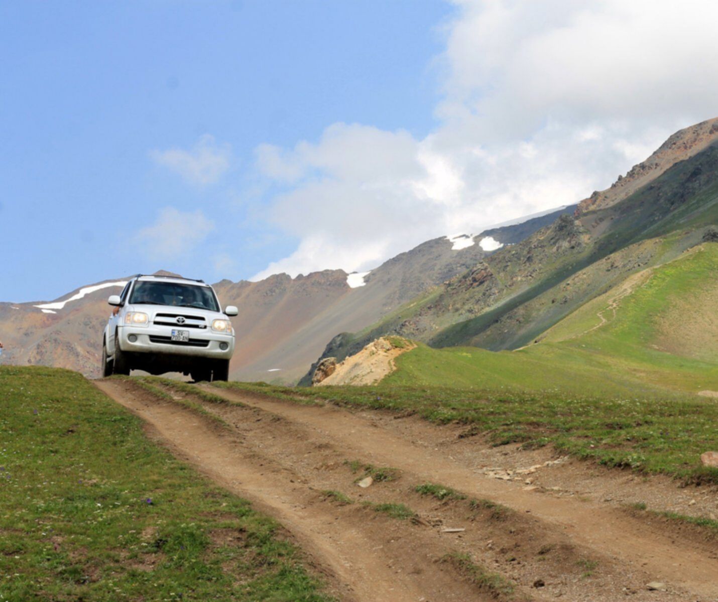 off-road po swanetii