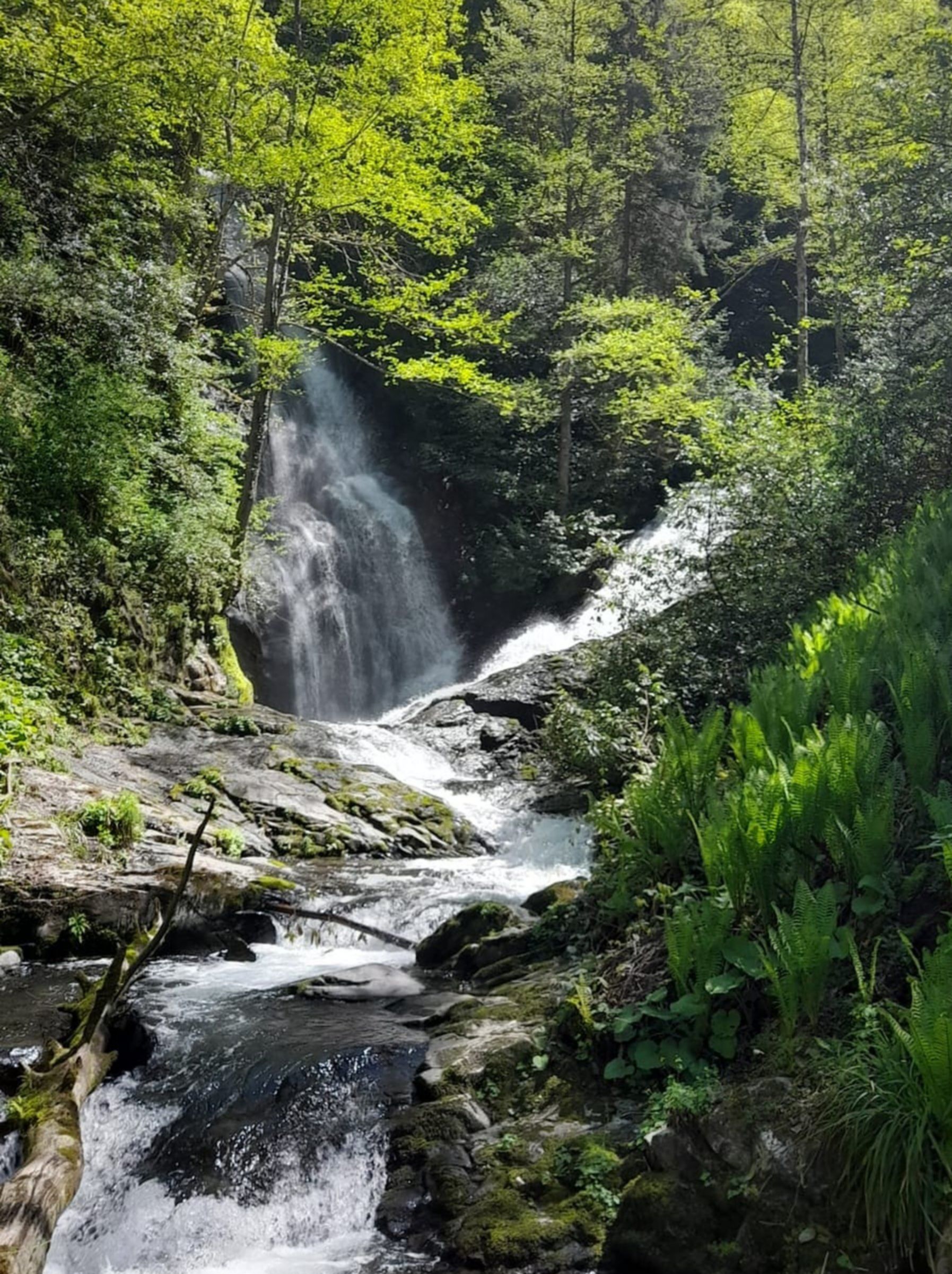 nagroda po wymagającym podejściu - piękne wodospady