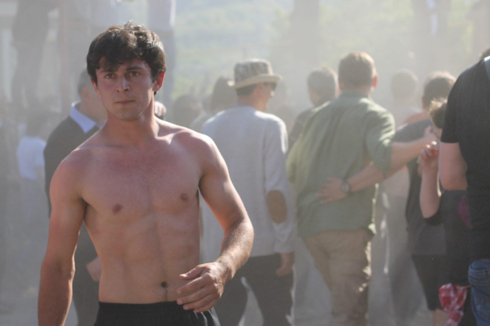 Zawodnik Lelo Burti podczas tradycyjnego meczu w Gruzji