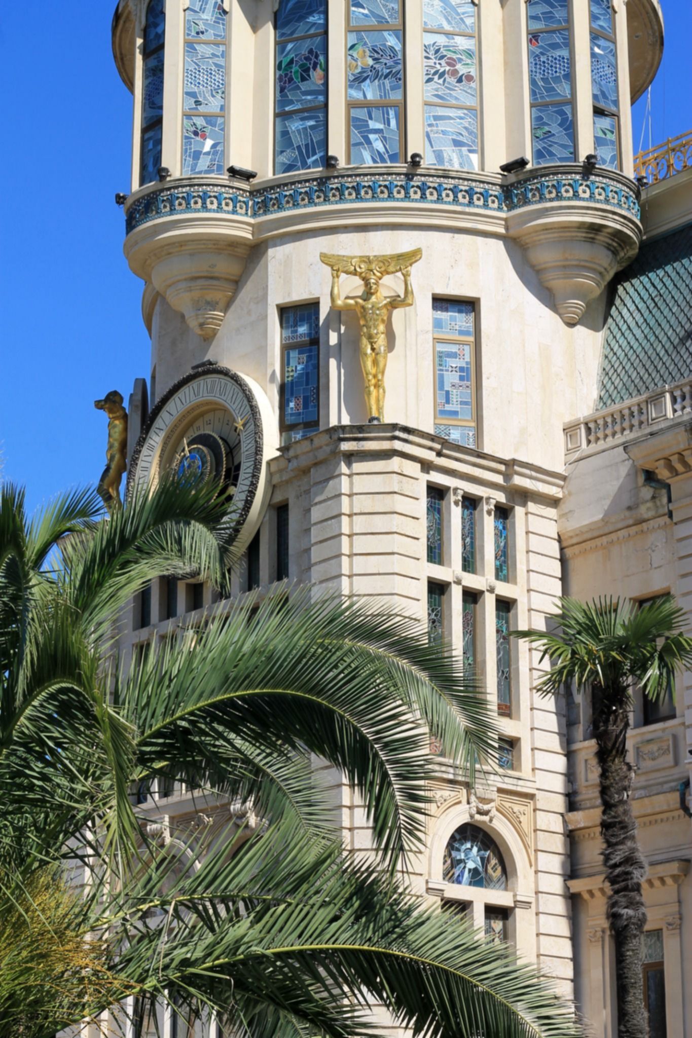 Zwiedzanie starego miasta Batumi – urokliwe uliczki i kamienice